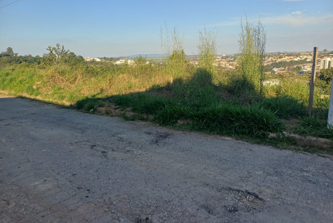 TERRENO (360m2) a VENDA!!! *12m de frente*, Jd. Paulista (Tatuí SP)