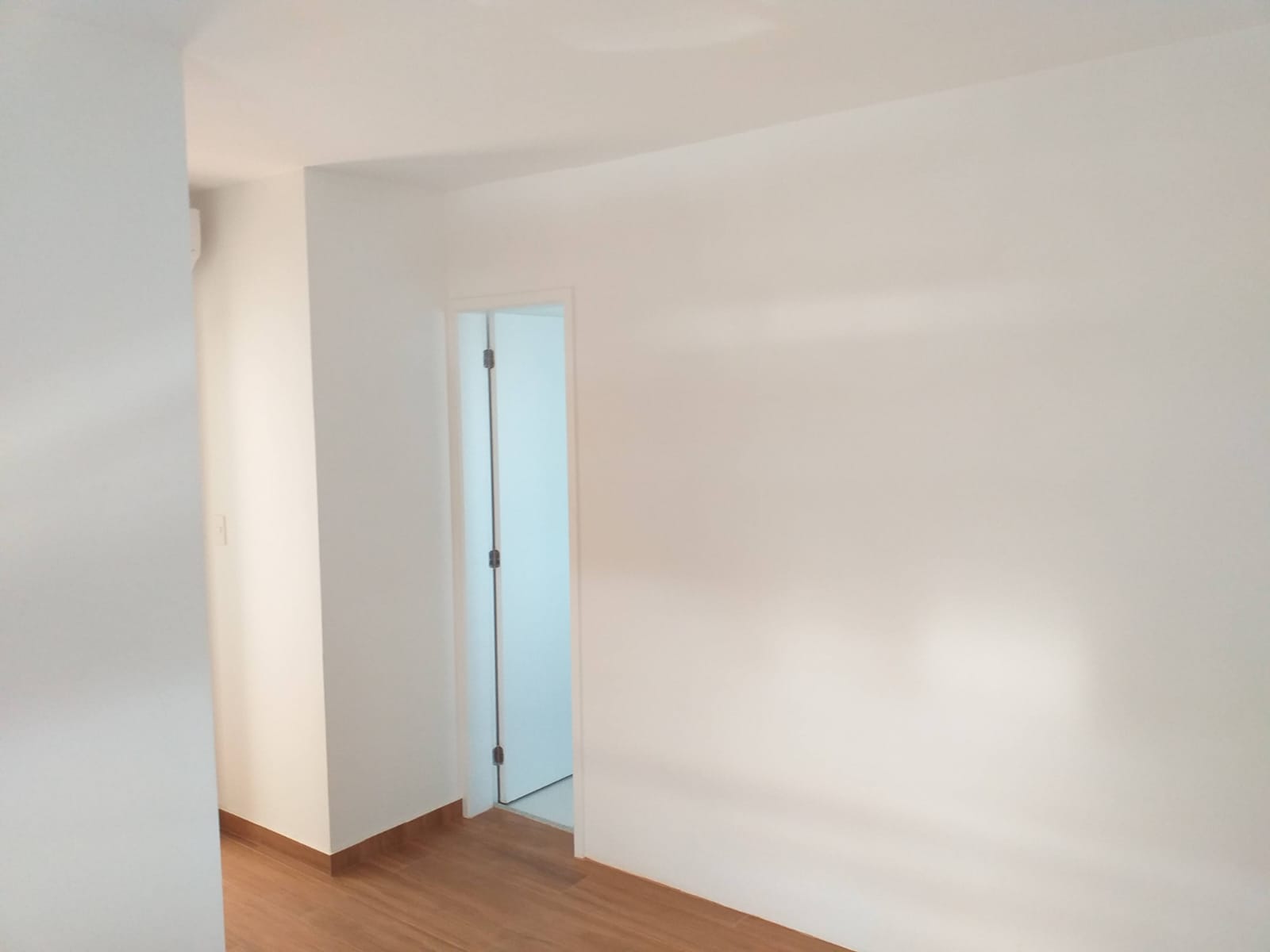 Apartamento (56m2)A VENDA!!!, mobiliado, localizado na Rua Sena Madureira, Vila Mariana – SP