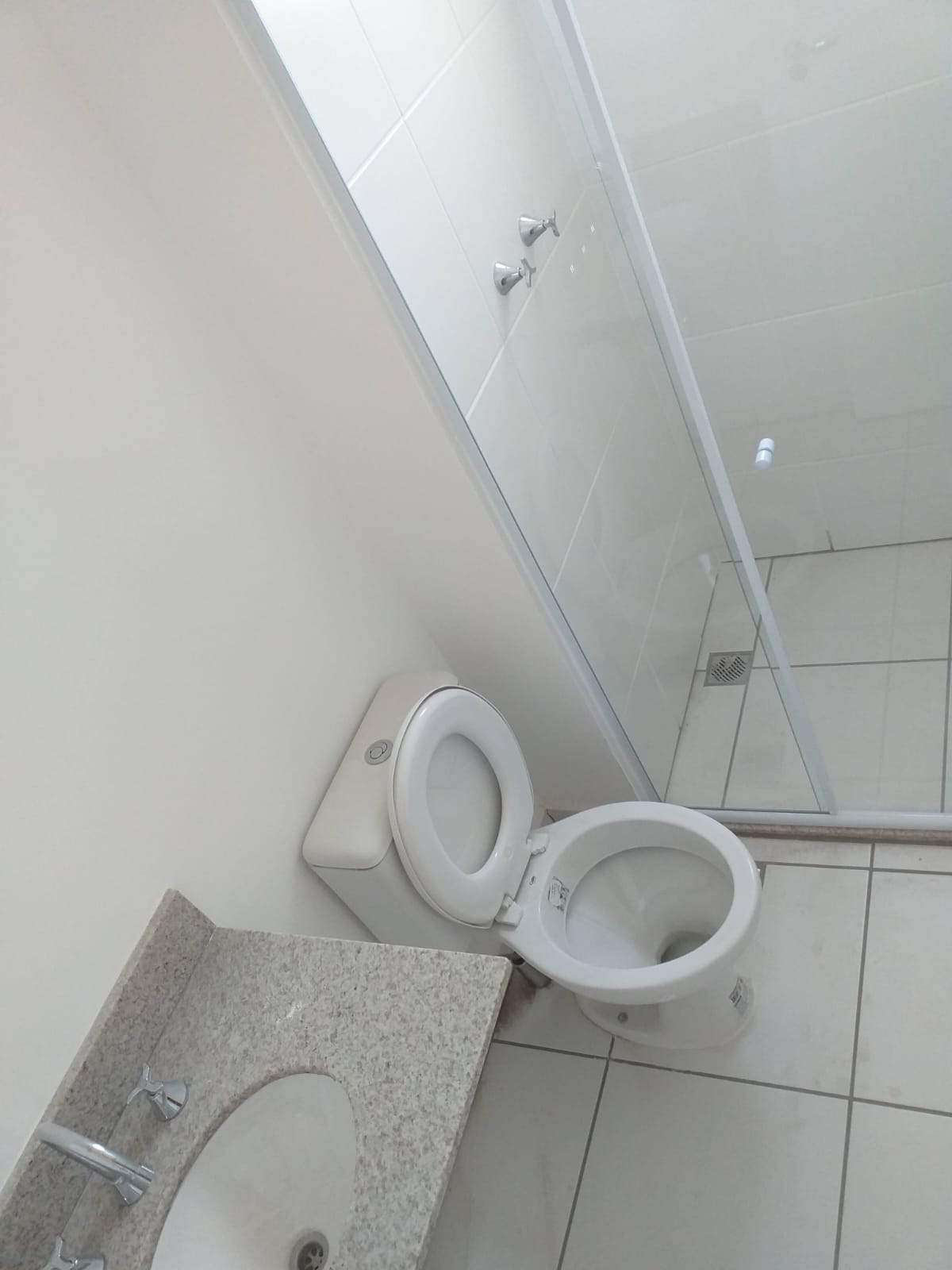 Apartamento (56m2)A VENDA!!!, mobiliado, localizado na Rua Sena Madureira, Vila Mariana – SP