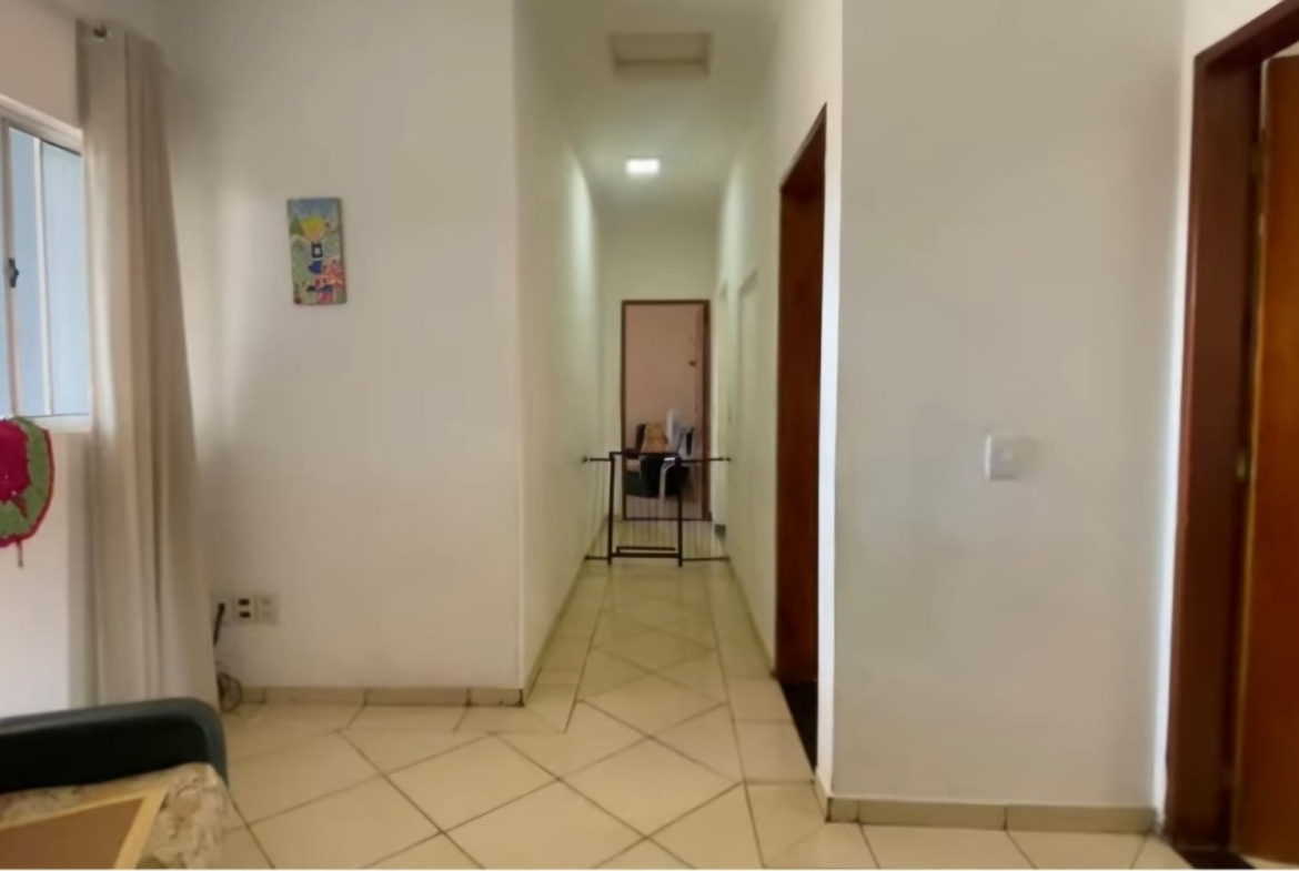 VENDE-SE CASA (Sobrado), 3 dormitórios (Vila Dr. Laurindo) – TATUÍ SP