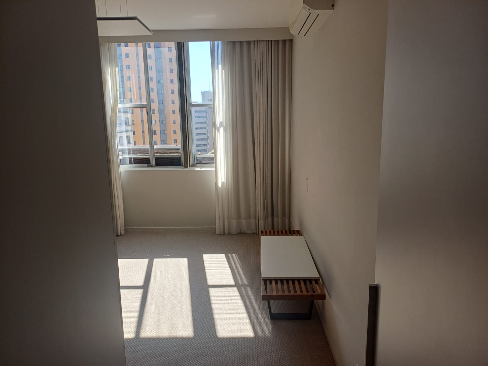 Apto À VENDA!!! Rua Pamplona, SÃO PAULO SP (incluindo móveis anunciados)